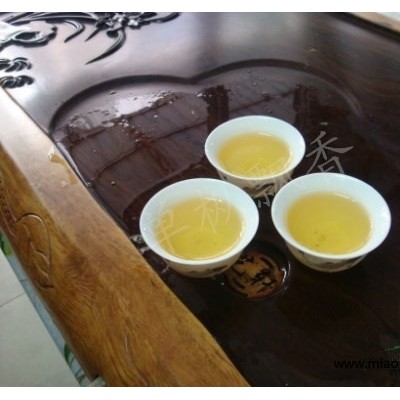 鳳凰茶茶：烏葉苗，白葉苗，八仙苗，水仙苗，宋種苗，東方紅苗